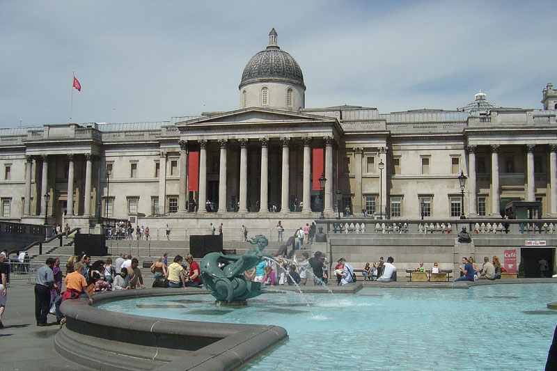 Listen to the facts about National Gallery while you visit.